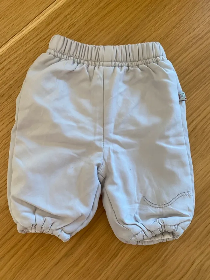 Lot short + jogging
