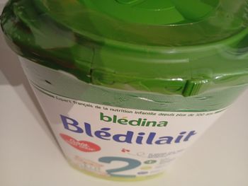 Lait infantile blédilait 2eme age