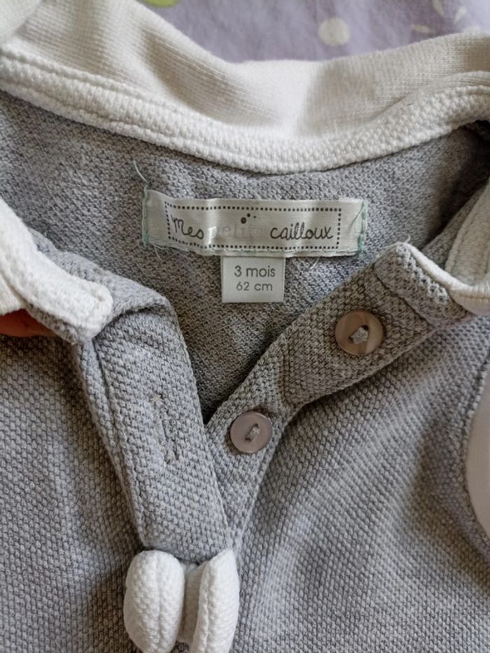 Robe. - photo numéro 2