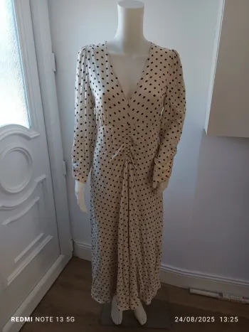 Magnifique robe h&M beige et noir taille L neuve