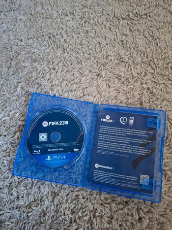 Jeu ps4 FIFA23 EA sports