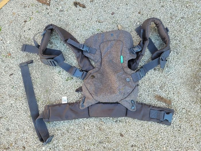 Porte bébé infantino