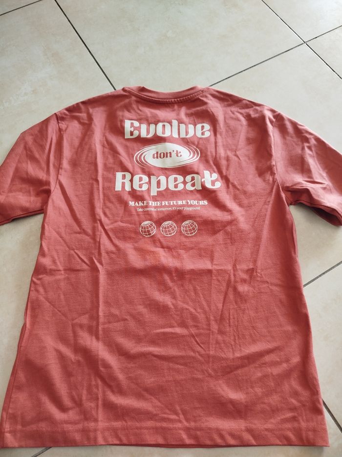 T shirt Kiabi neuf taille XS - photo numéro 4