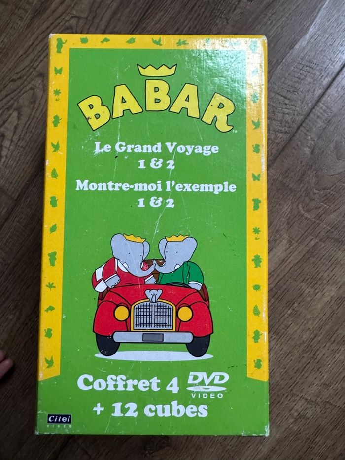 Coffret 4 dvd Babar et 12 cubes - photo numéro 10