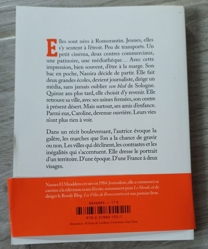 💋 Livre les filles de Romorantin de Nassira El Moaddem 💋 - photo numéro 2