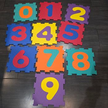 Lot dalles en mousse