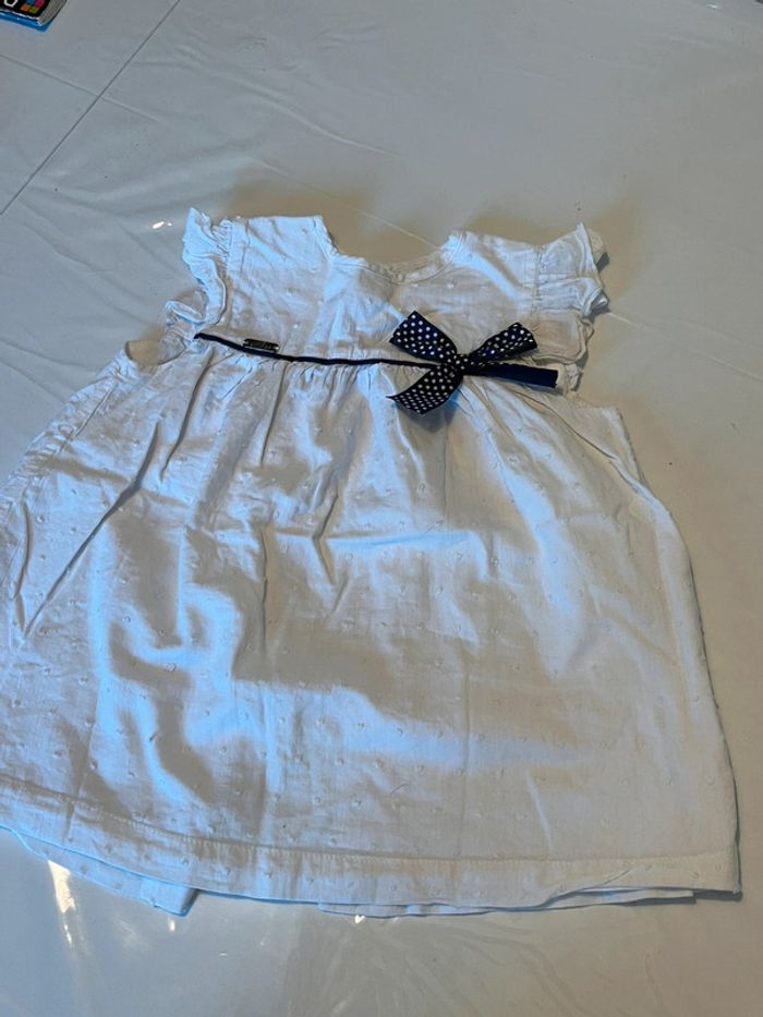 Robe légère été 9 mois
