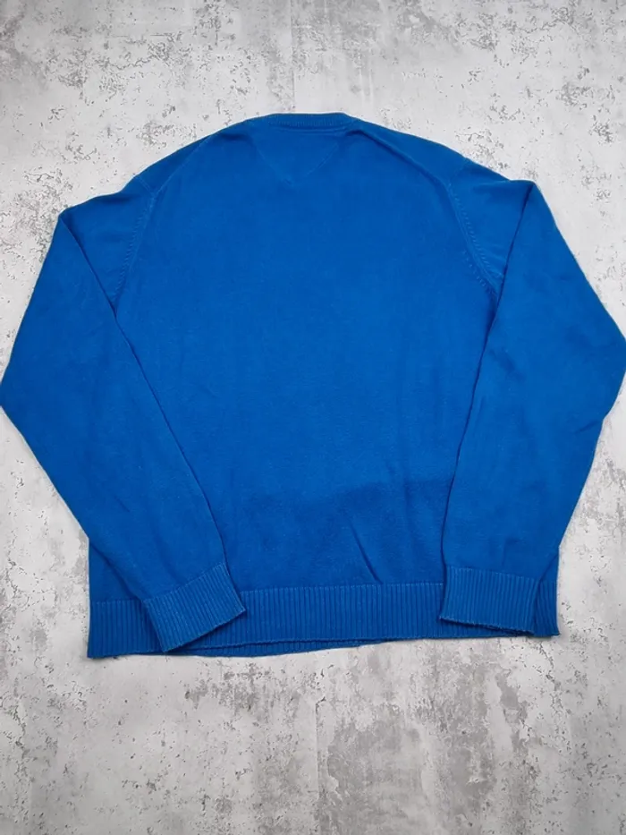 Pull col V Tommy Hilfiger Bleu – Taille L Homme (mesures en photos) - photo numéro 4
