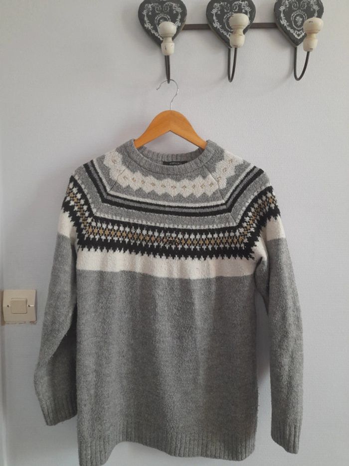 Pull Esmara - photo numéro 2