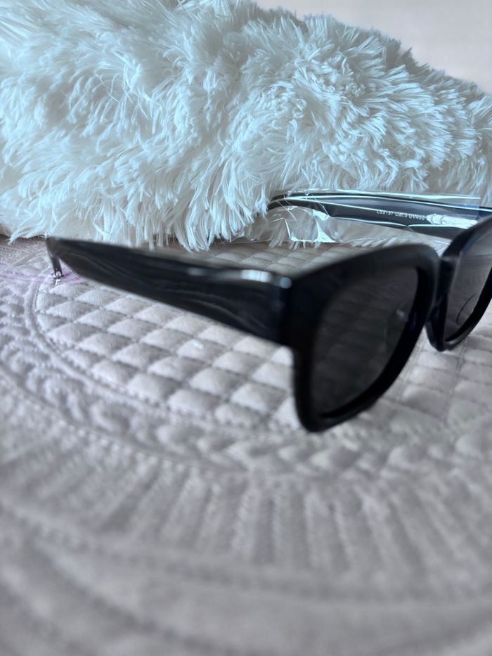 Lunette de soleil mixte - photo numéro 1