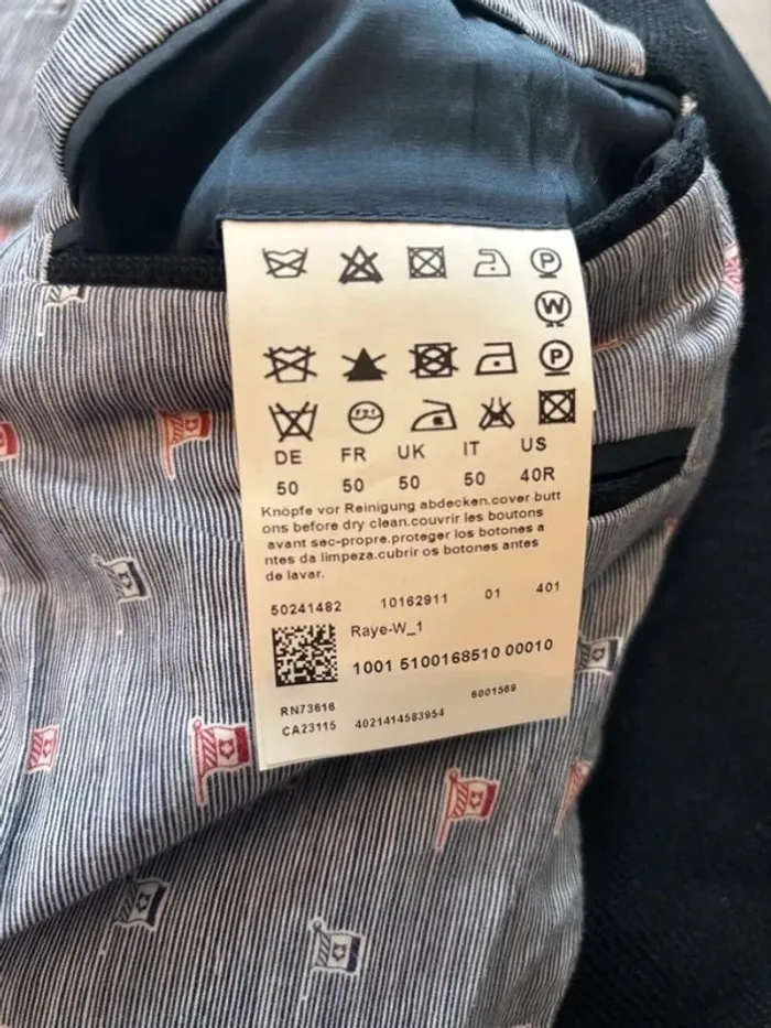 Veste noire en laine T50 Hugo Boss - photo numéro 6