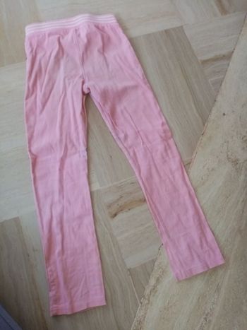 Pantalon rose avec taille élastique