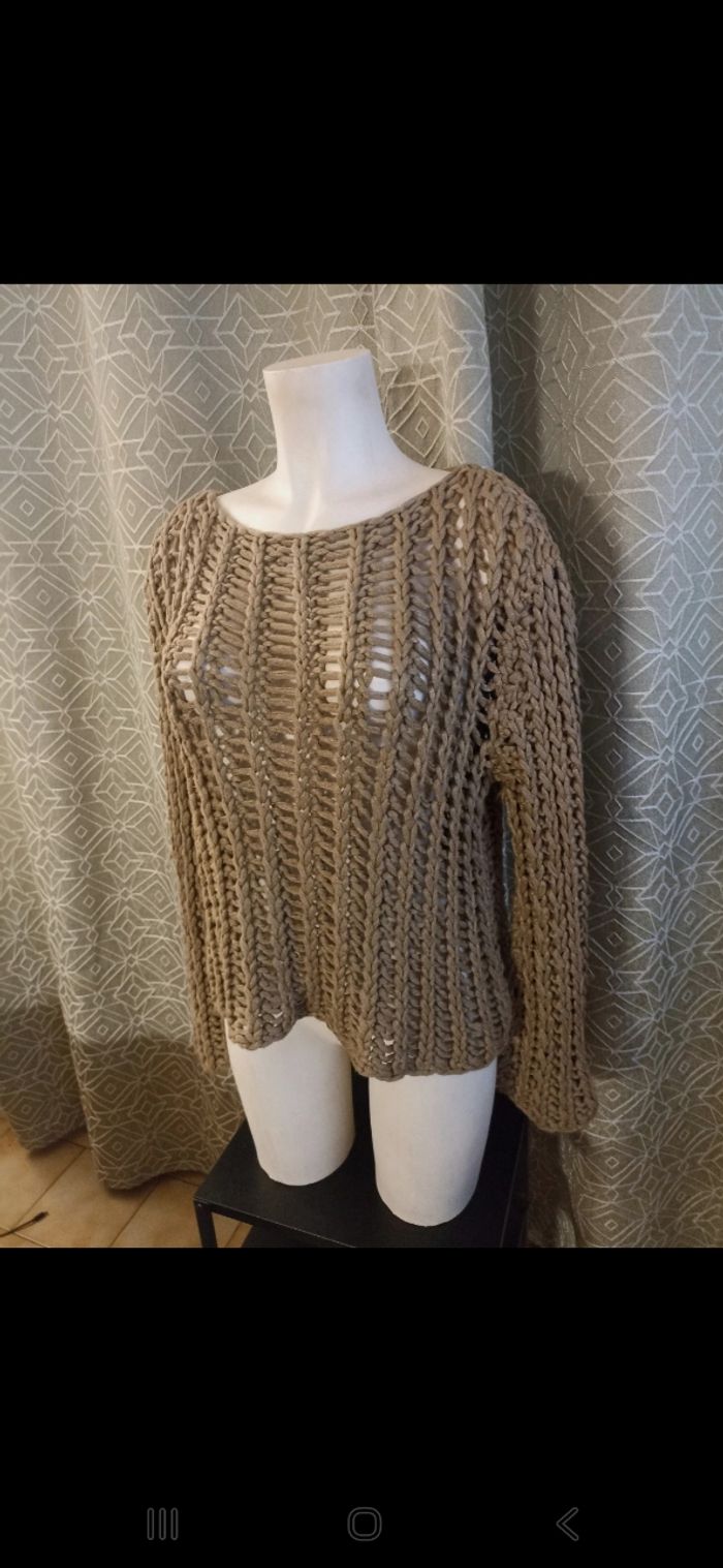 Beau pull en grosse laine ajourée - photo numéro 2