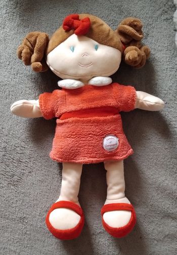 Doudou et compagnie- Doudou poupée fille