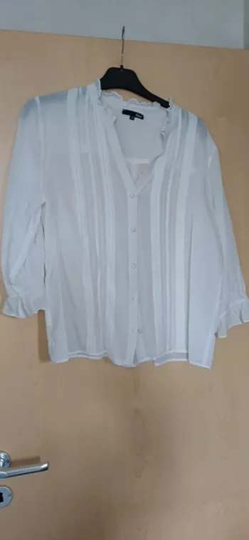 Chemisier blanc etam taille 38 (ou petit 40)