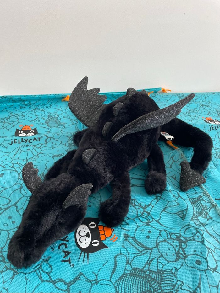 Peluche JELLYCAT ONYX DRAGON LARGE 🖤 - photo numéro 10