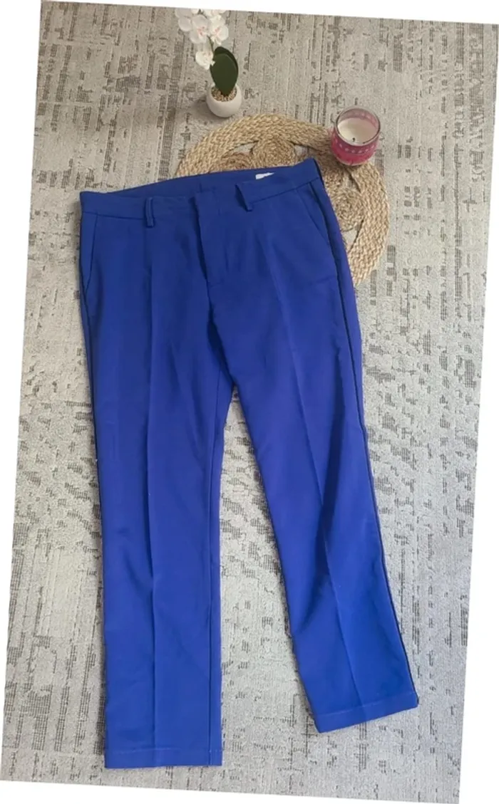 Pantalon bleu taille 38