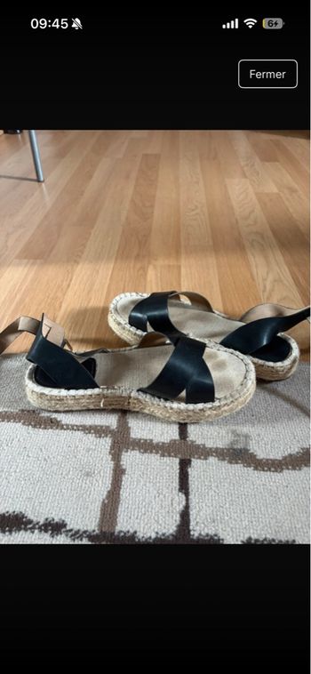 Sandales