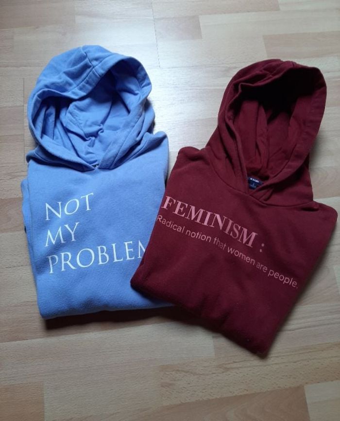 Lot de 2 sweats à capuche