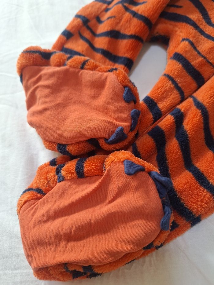 Combinaison/Pyjama/Déguisement Tigre 18 mois DPAM - photo numéro 2