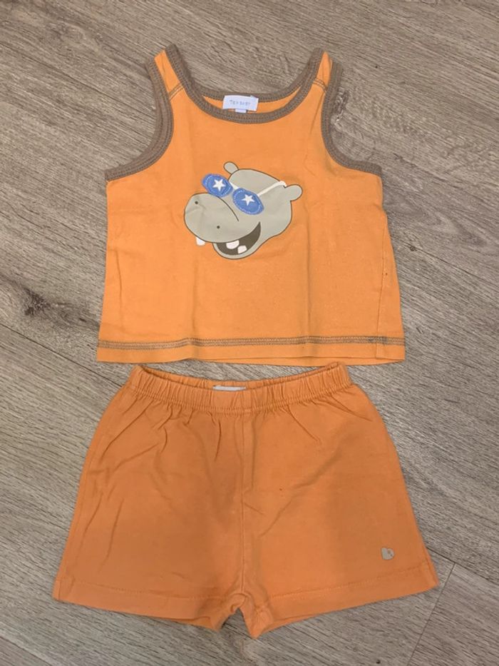 Pyjama / ensemble 12 mois