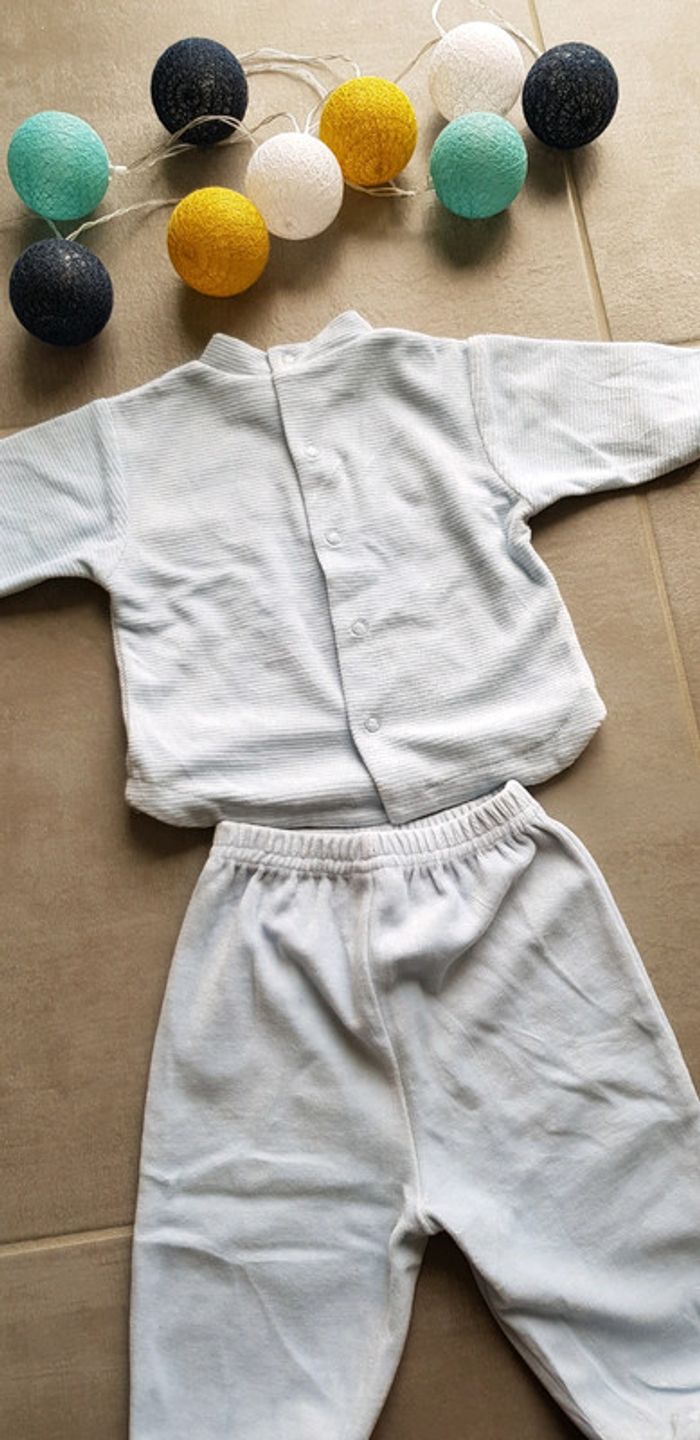 Pyjama 2 pièces 3 mois - photo numéro 3