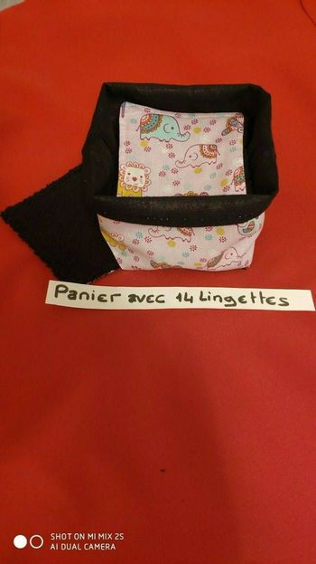 14lingettes et son panier lavables 10 X10 cm neuf