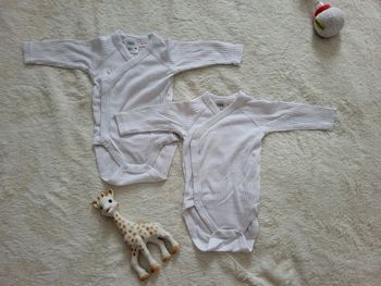 Bodies zara 1mois 56cm blanc