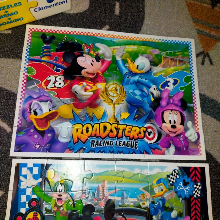 Super kit 4 en 1 deux puzzles 30 pièces, un mémo et un domino Mickey roadster racers - photo numéro 5
