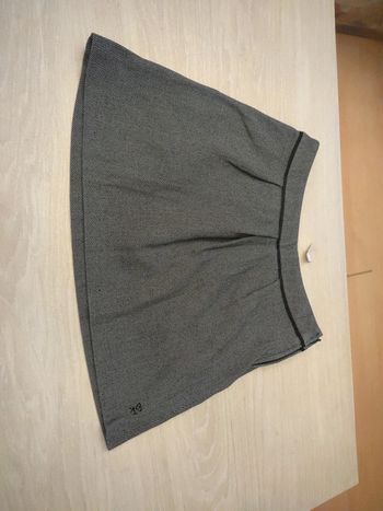 Jupe nid d'abeille Okaïdi noir blanc 12 ans