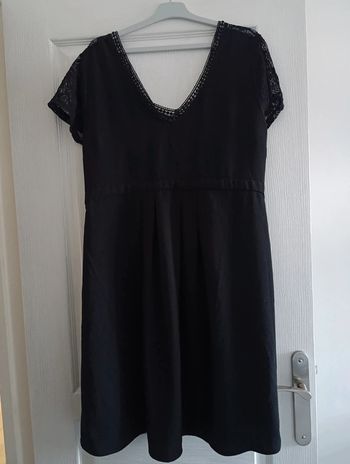 Petite robe noire Kiabi Taille 46