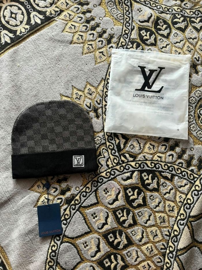 Bonnet - photo numéro 3