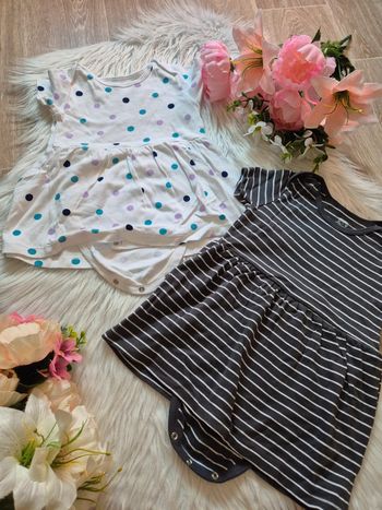 👗 Lot 2 robes – Amazon Essentials – 24 mois