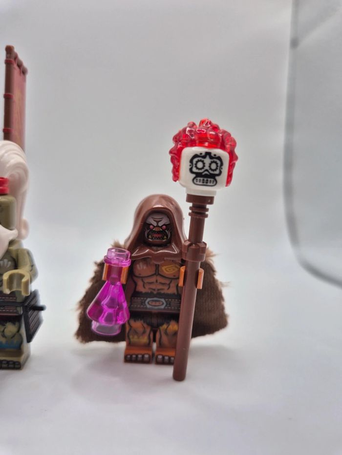 Figurines type lego 4 soldats orcs World Of Warcraft / seigneur des anneaux - photo numéro 5