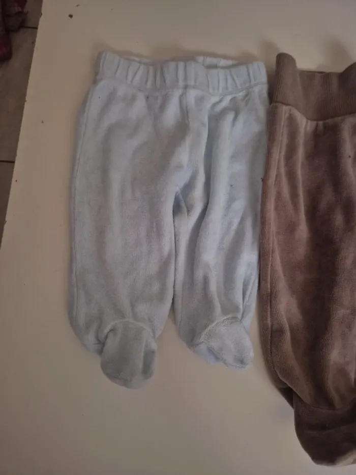 Lot 2 pantalons 3 mois - photo numéro 3