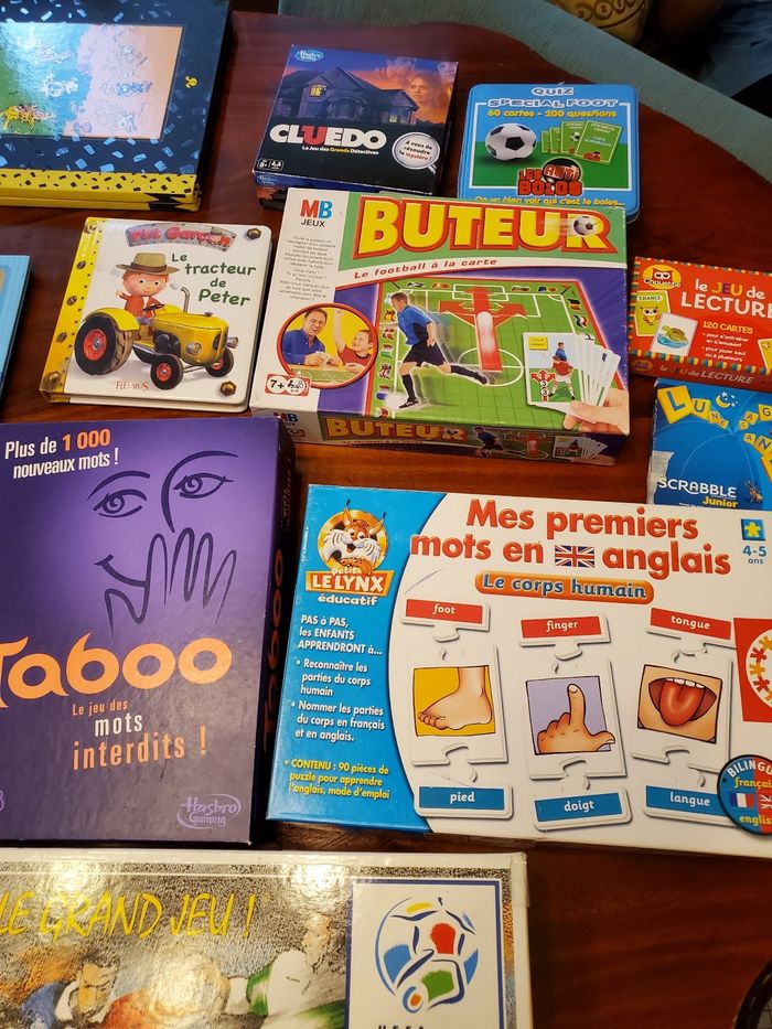 Vend livre et jeux de société - photo numéro 2