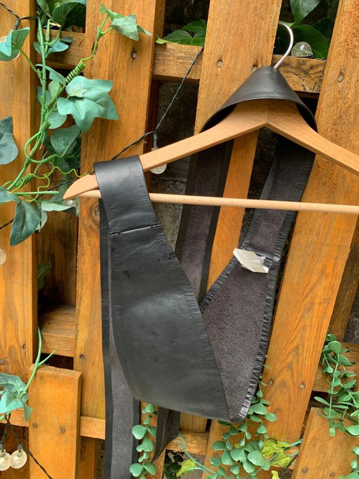 Ancienne ceinture en cuir de vachette - les 3 suisses taille s - photo numéro 5