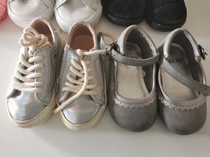 Lot paires chaussures bébé du 19 au 25 - photo numéro 2