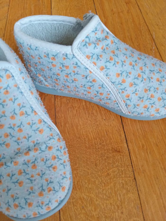 Chausson bébé fille Boutchou taille 22 - photo numéro 7