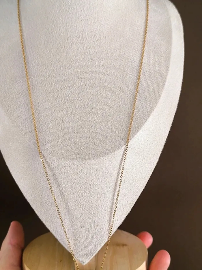 Sautoir ou collier long avec cœur plein martelé - photo numéro 8