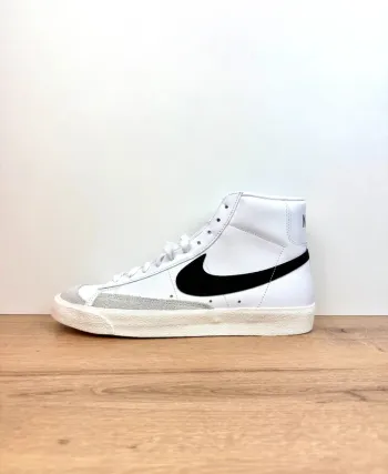 Basket Sneakers Homme Nike Blazer Mid '77 Vintage White Black - 44 EUR - Neuve
