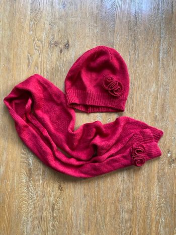 Ensemble bonnet et écharpe rouge pailletée taille 8 - 12 ans