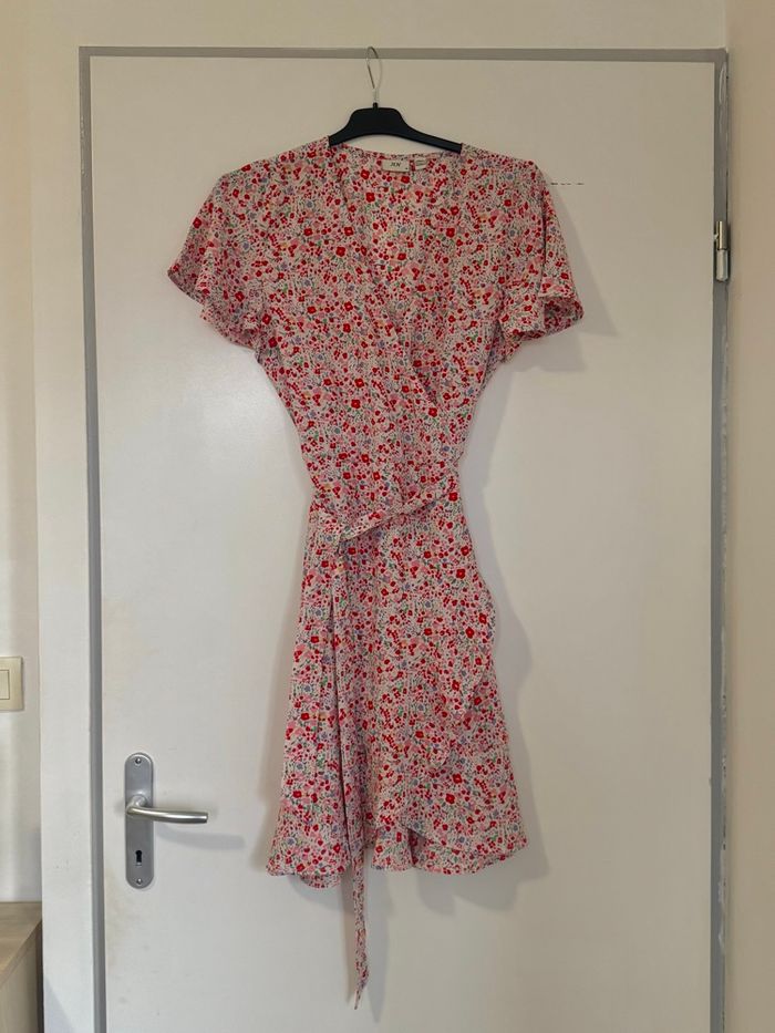 Robe courte blanche - photo numéro 3