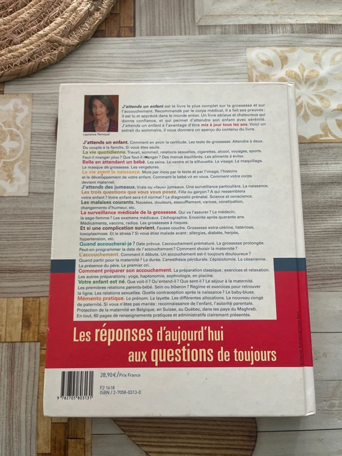 Livre « J’attends un enfant » - photo numéro 3