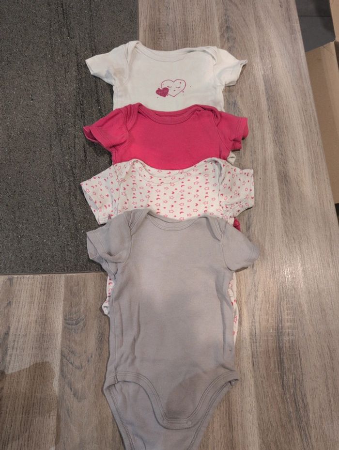 Lot vêtements 12 mois - photo numéro 7