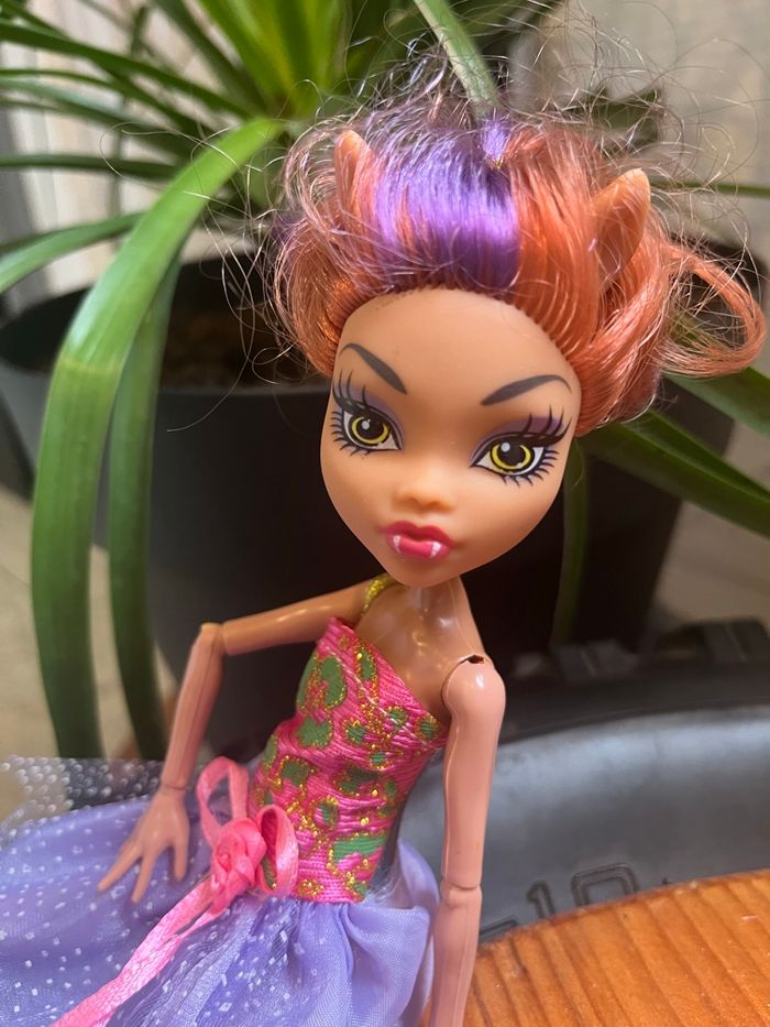 Clawdeen Wolf Monster high