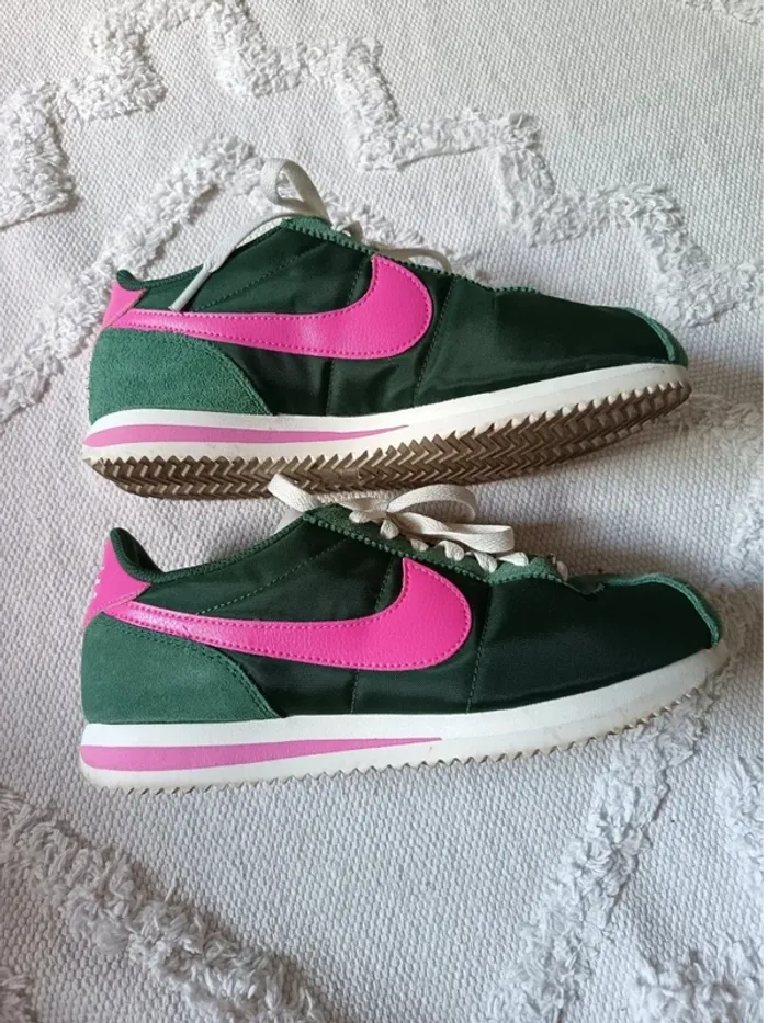 Baskets Cortez Nike vert et rose - photo numéro 3