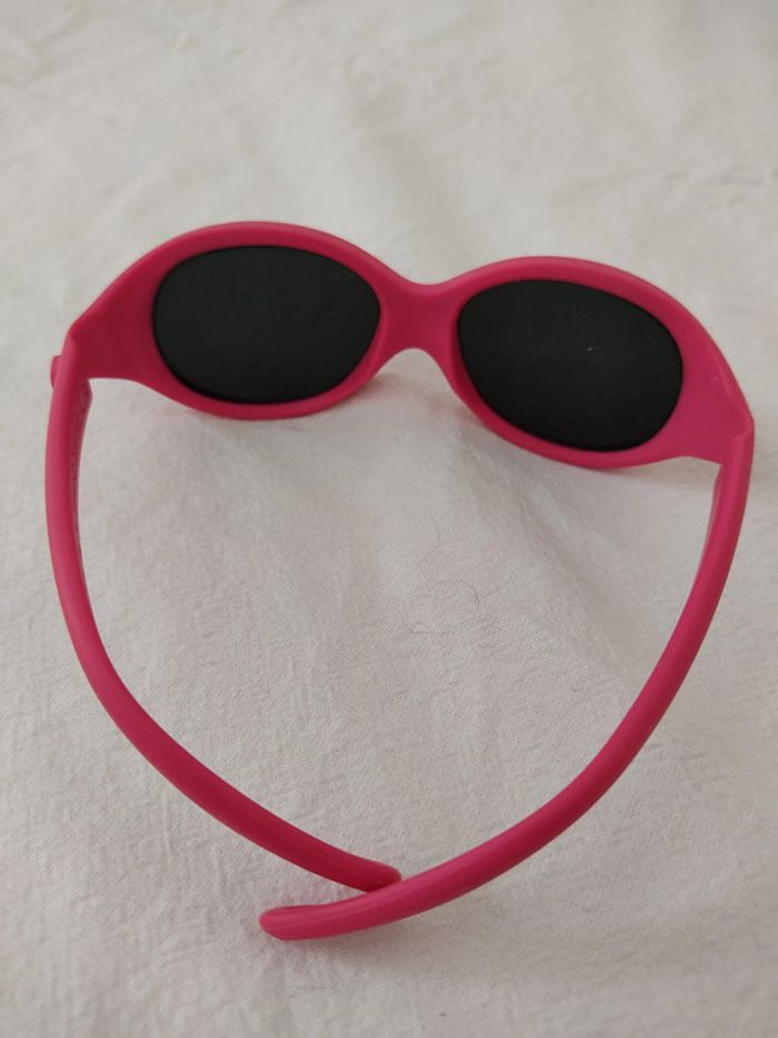 Lunettes de soleil - photo numéro 2