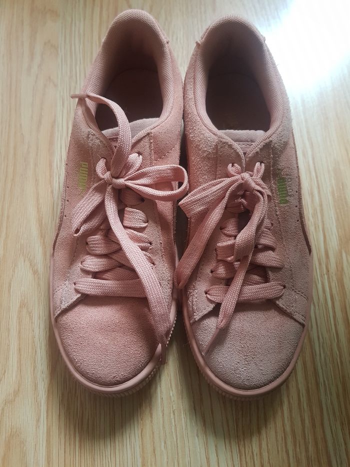 Baskets Puma rose pointure 38