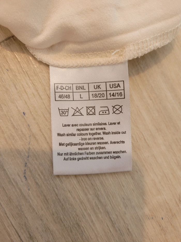 T-shirt plume - photo numéro 6